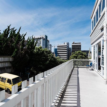 140 Ghuznee Hostel Wellington Bagian luar foto