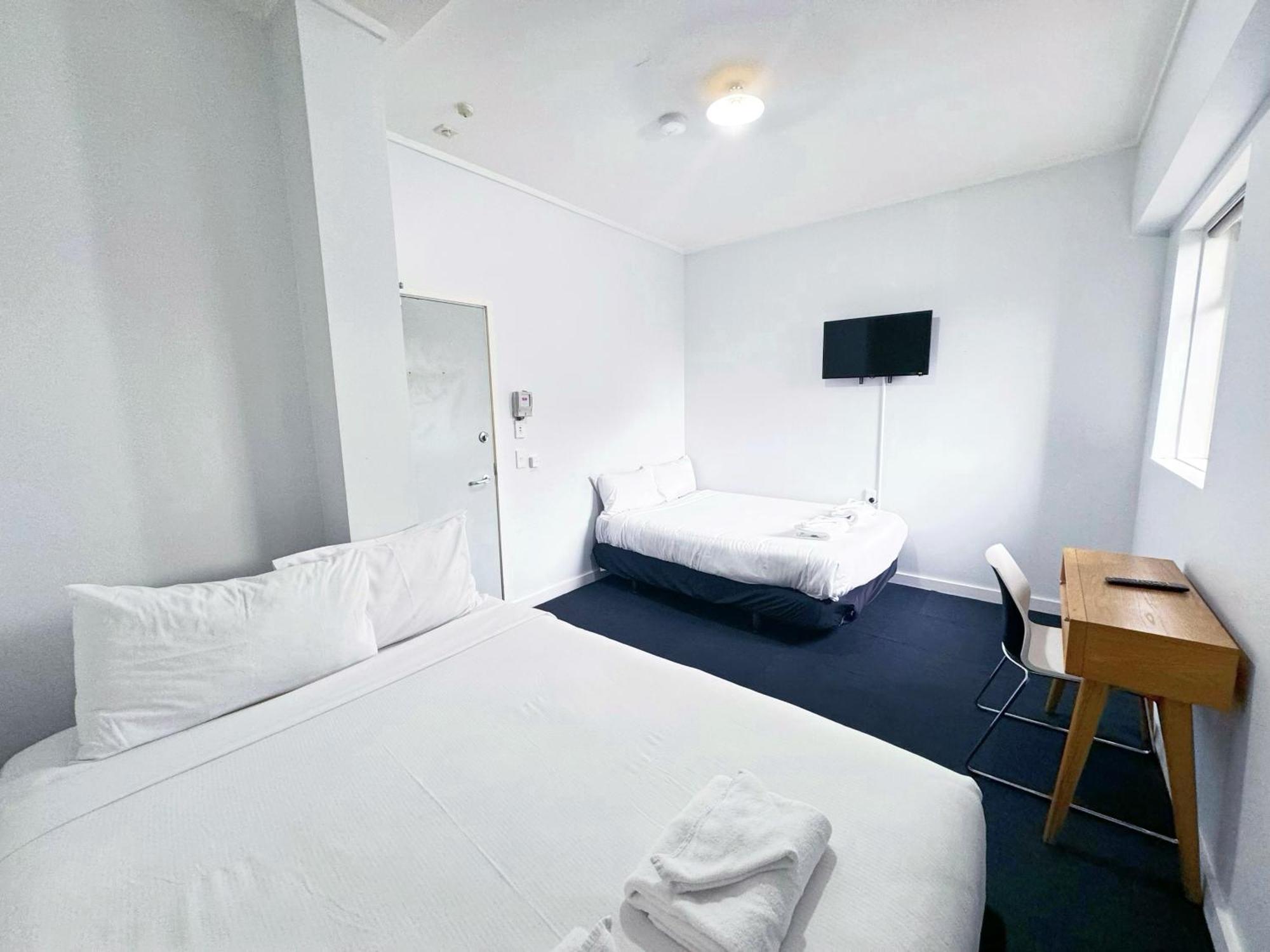 140 Ghuznee Hostel Wellington Bagian luar foto