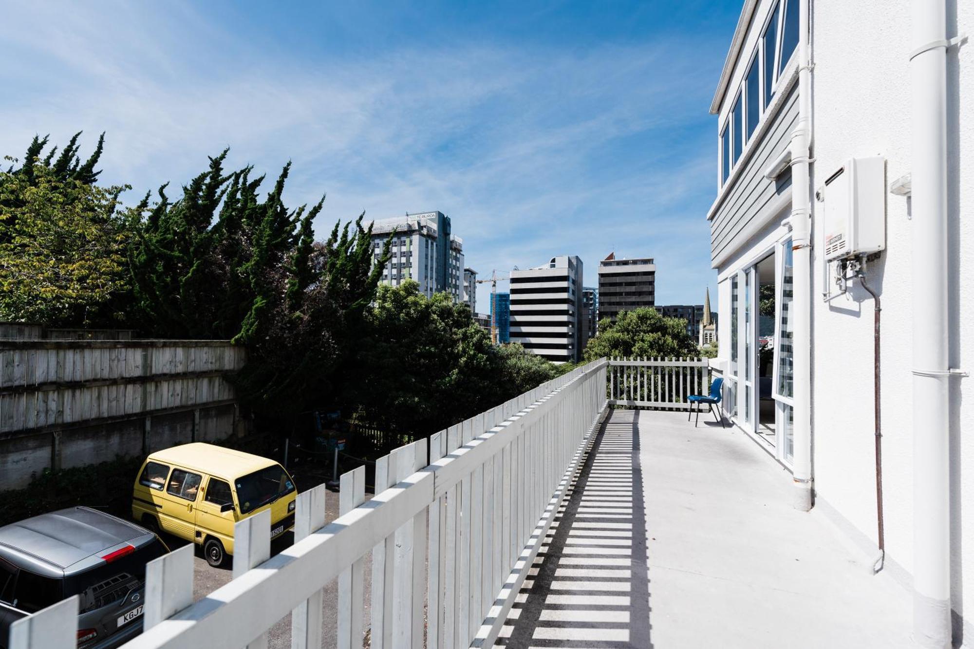 140 Ghuznee Hostel Wellington Bagian luar foto